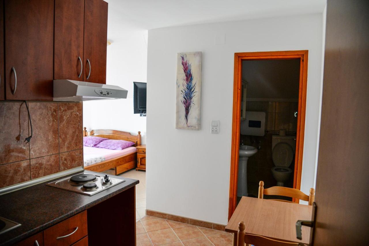 Guest House Ivana Tivat Luaran gambar