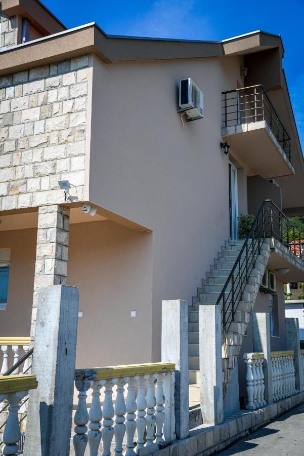 Guest House Ivana Tivat Luaran gambar