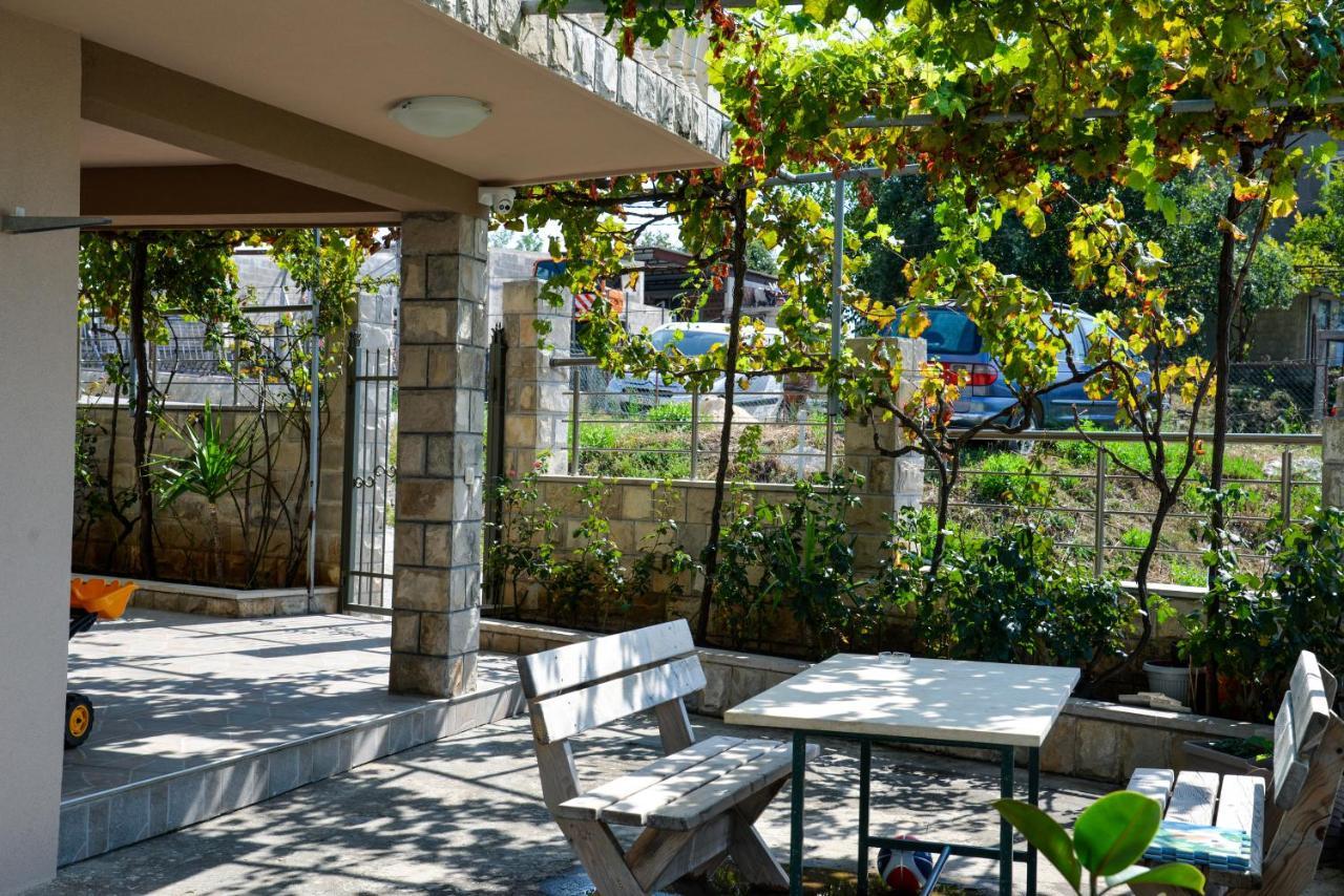 Guest House Ivana Tivat Luaran gambar