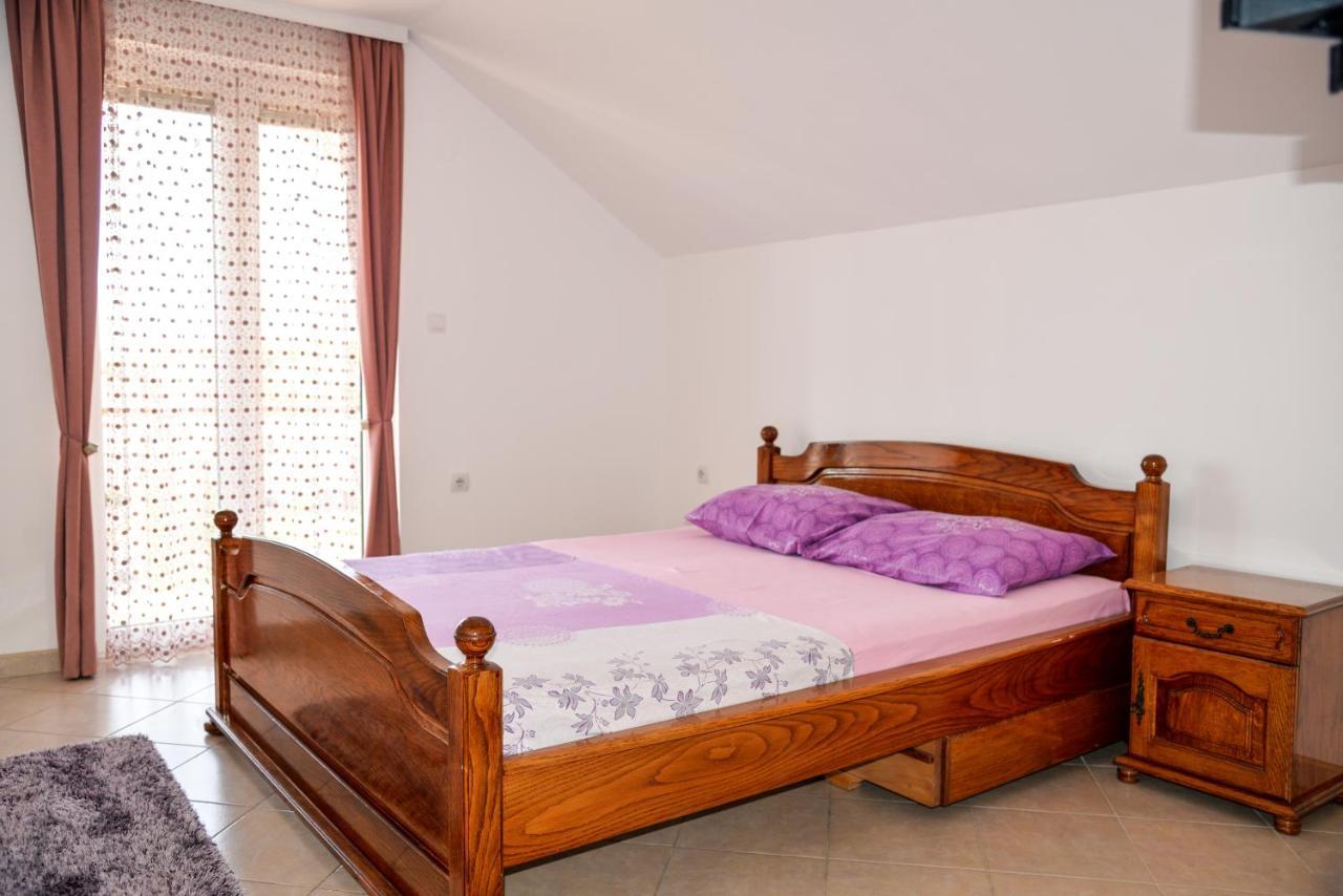 Guest House Ivana Tivat Luaran gambar