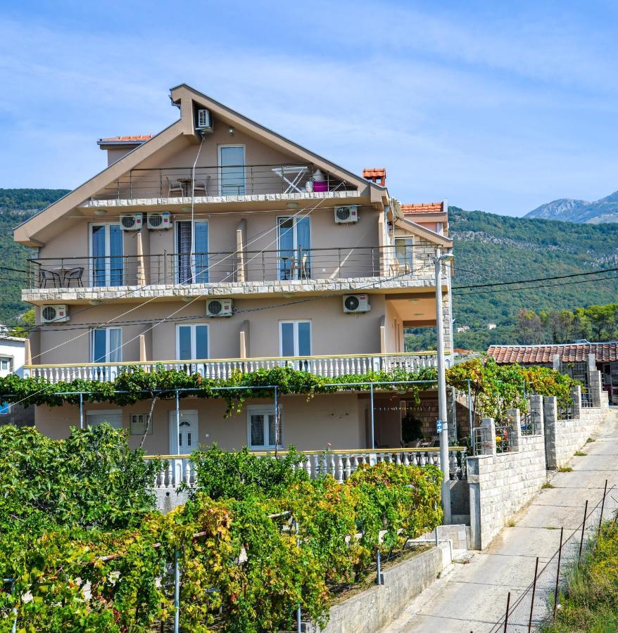 Guest House Ivana Tivat Luaran gambar