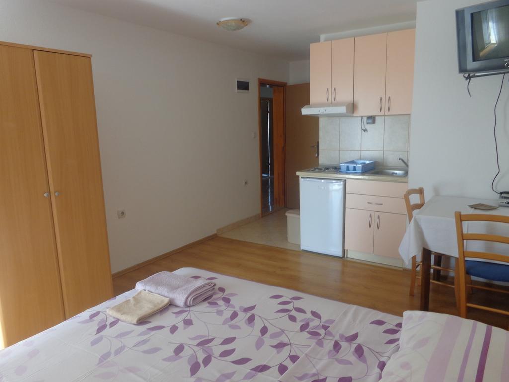 Guest House Ivana Tivat Bilik gambar