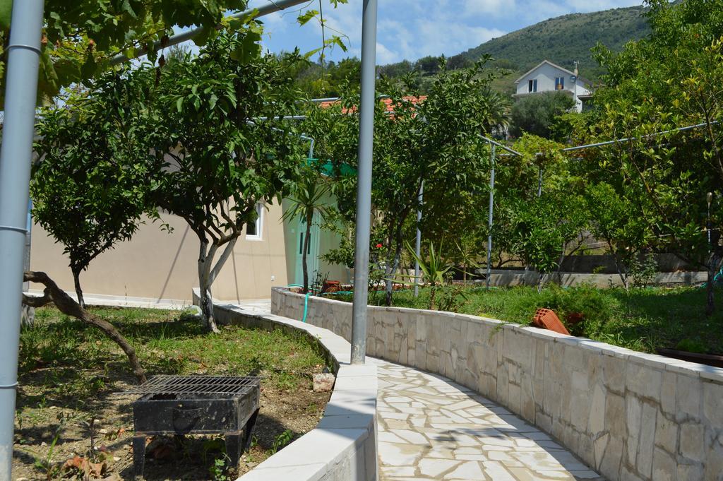 Guest House Ivana Tivat Luaran gambar