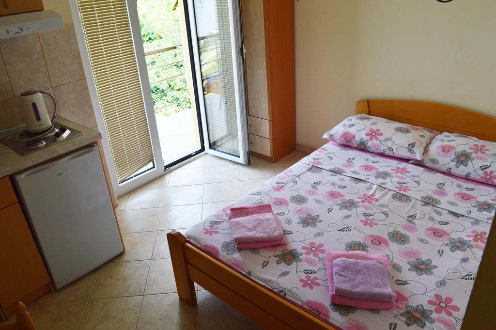 Guest House Ivana Tivat Luaran gambar